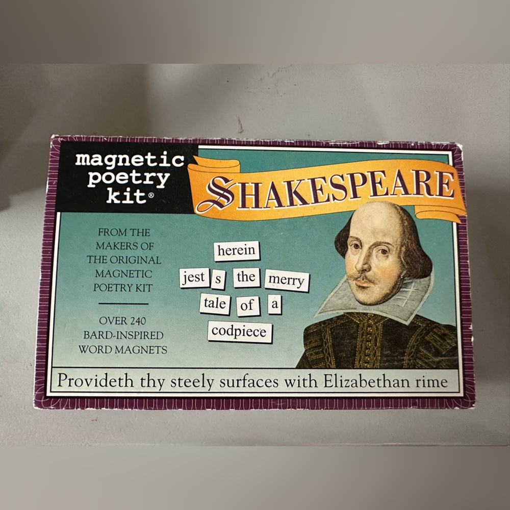 Shakespeare Magnetic Poetry Kit